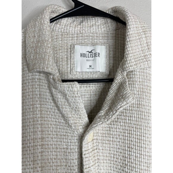 Hollister Textured Cotton Waffle Knit Short Sleeve Button-Up Shirt – Men’s M - Picture 2 of 6